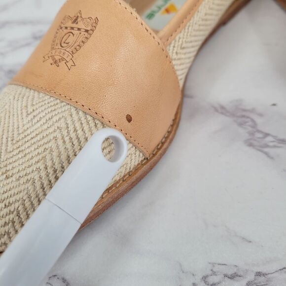 Liz Claiborne Vintage Beige Woven and Tan Leather Flats Loafers Shoes Preppy - Picture 4 of 12